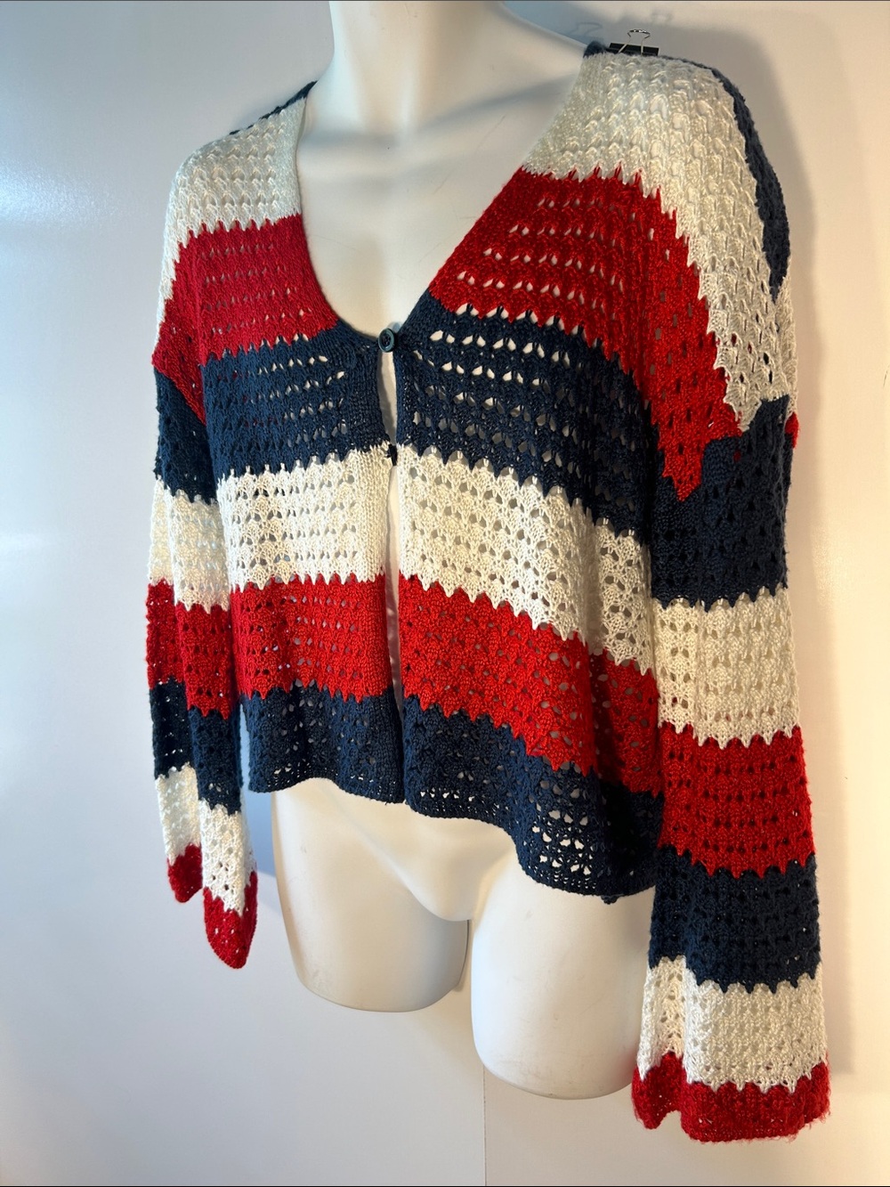33 Degrees NWT SZ XL Crochet Stripe Button-Front Sweater Red White & Blue Preppy